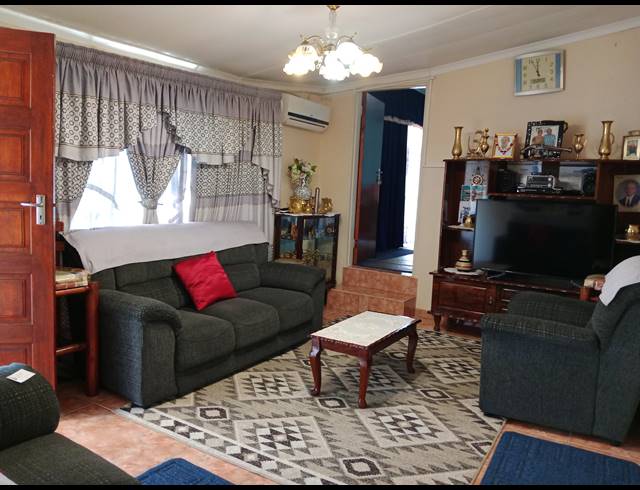 4 BEDROOM HOUSE FOR SALE IN NORTHDALE